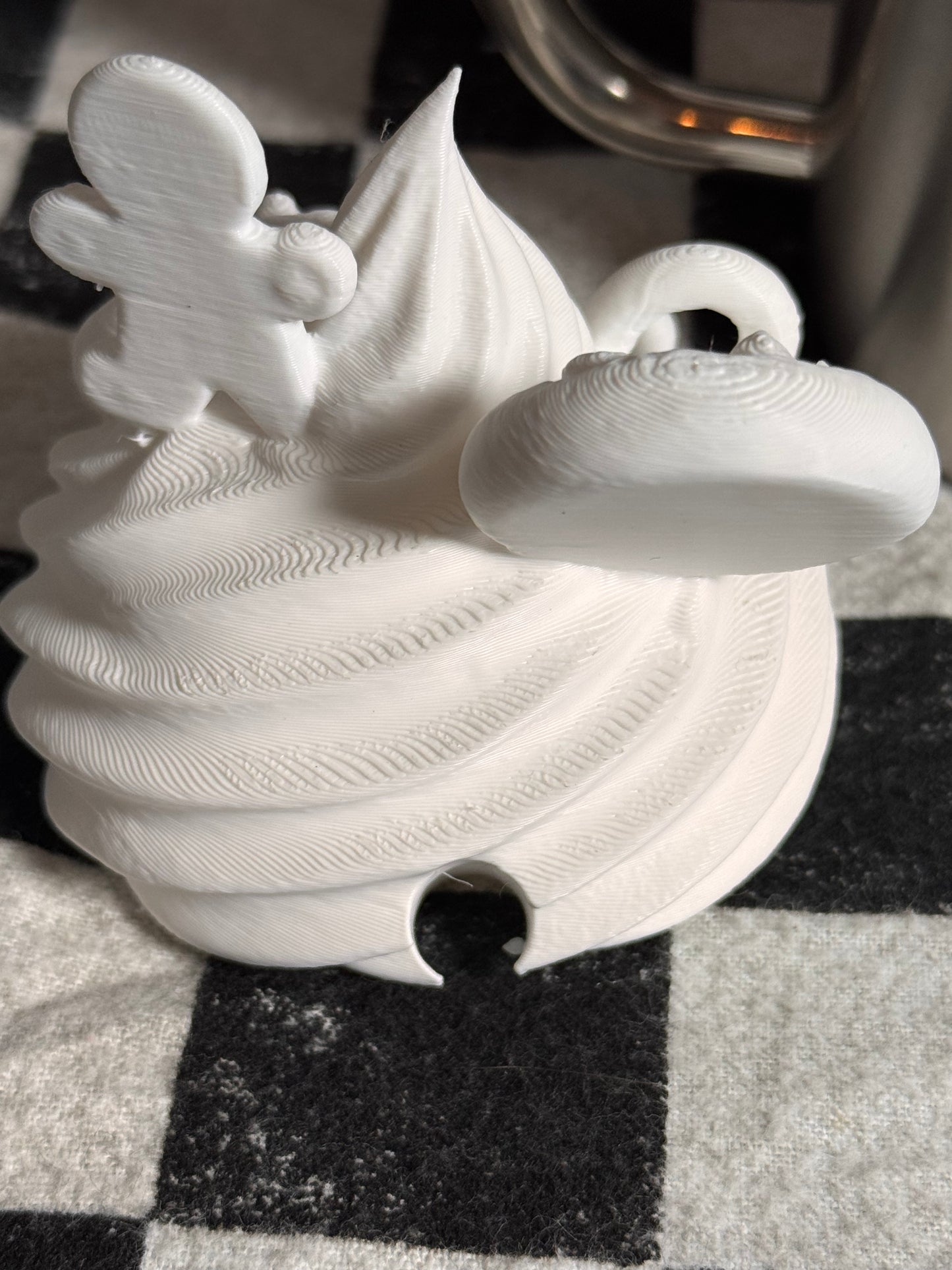 Cookie gingerbread whip cream topping 3d printed