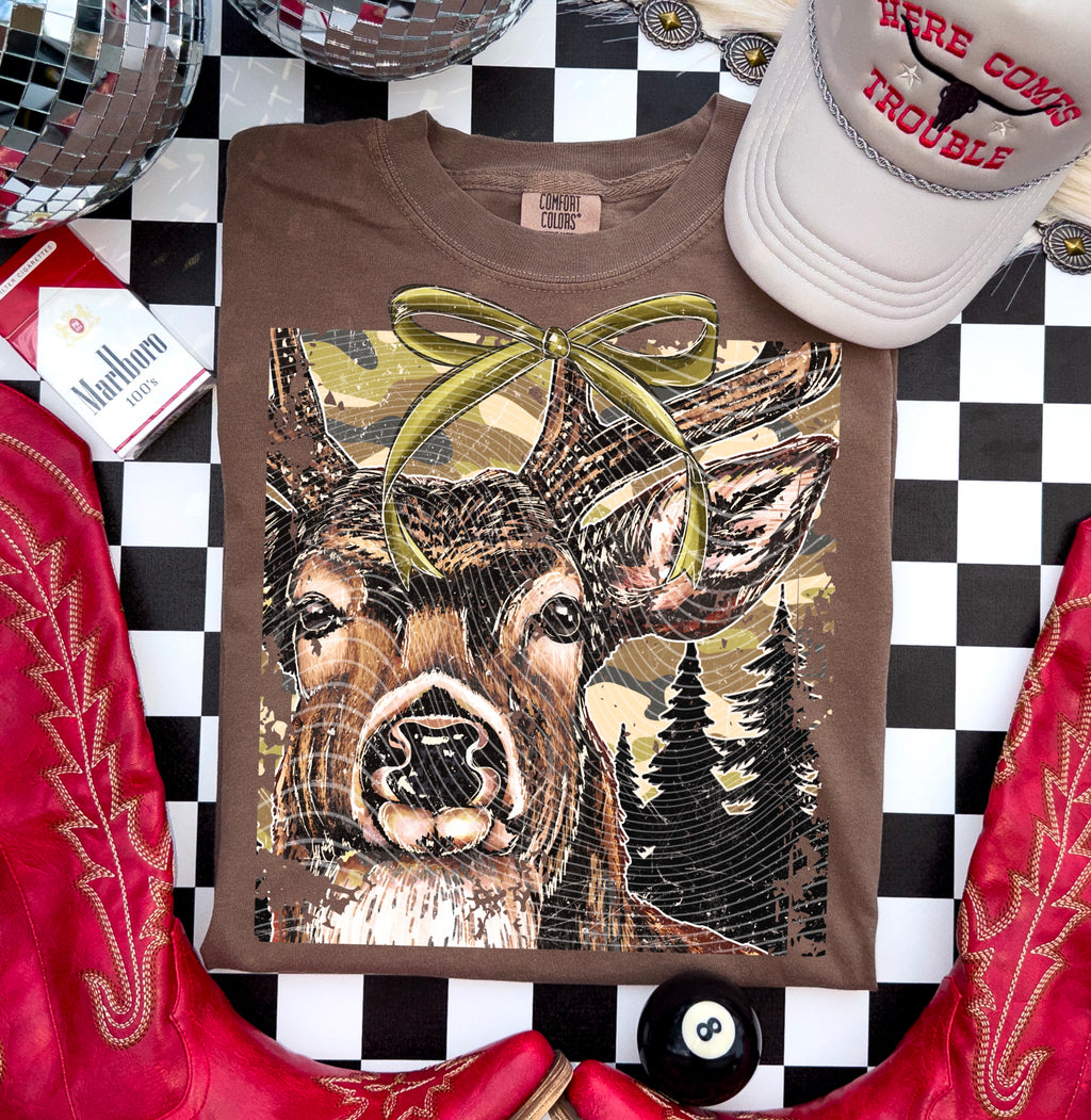 Hunting Deer  Camo Bow Graphic T Shirt Unisex | Soft Style Tee | Trendy Casual Everyday Shirt