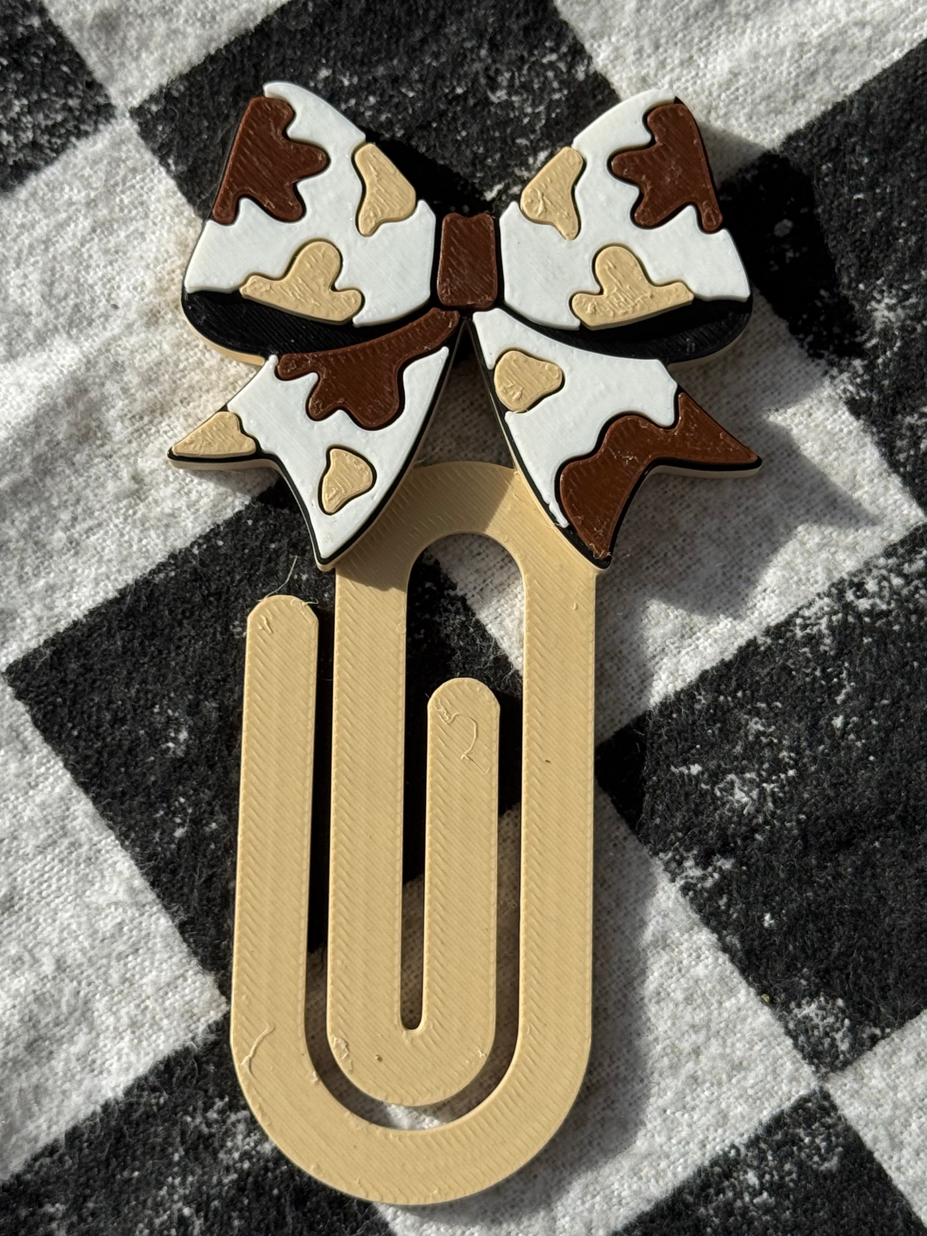 Cow Hide Jumbo Paperclip Bookmark – 3D Printed