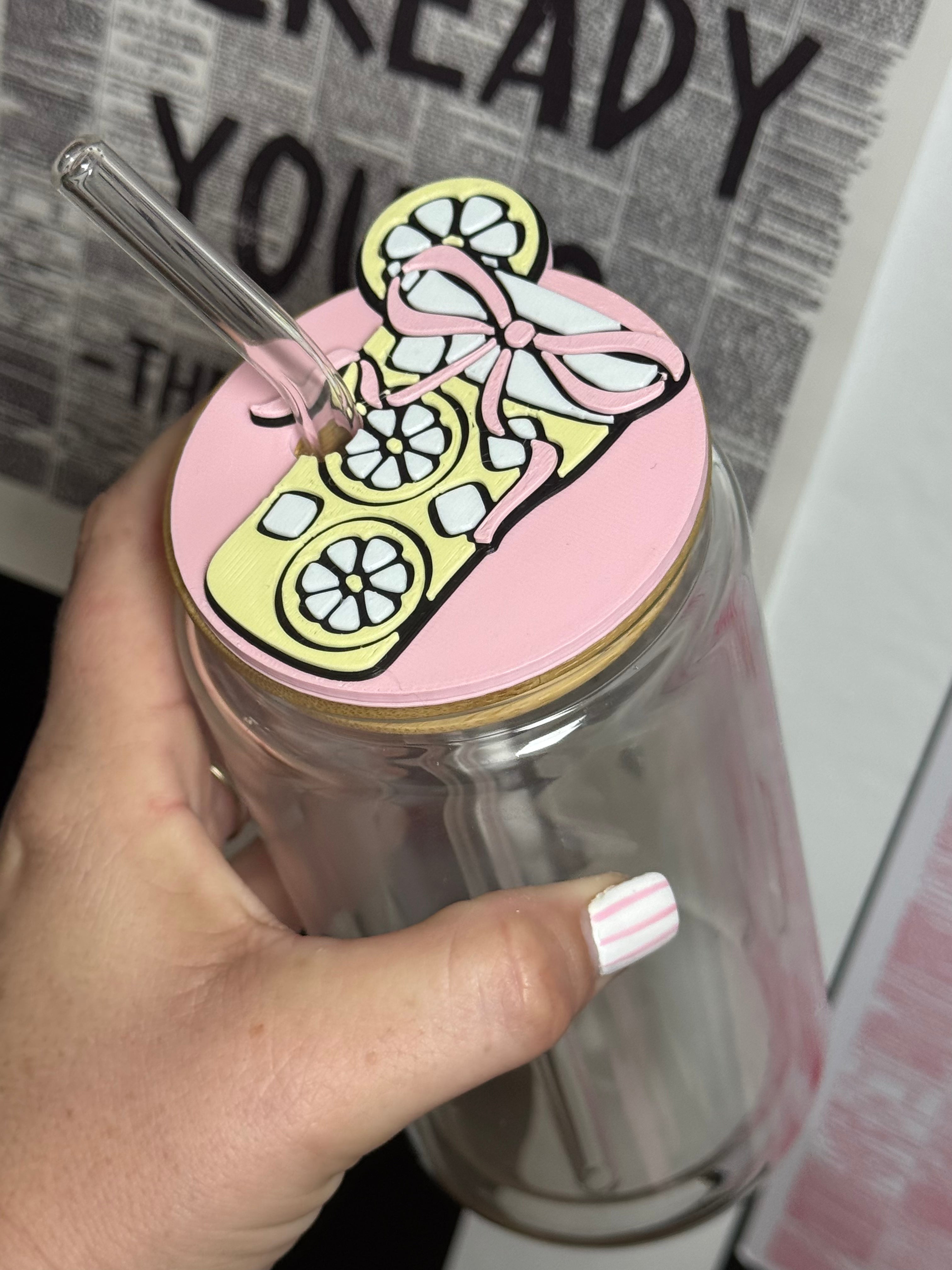Lemonade 16 oz Libbey Lid cover
